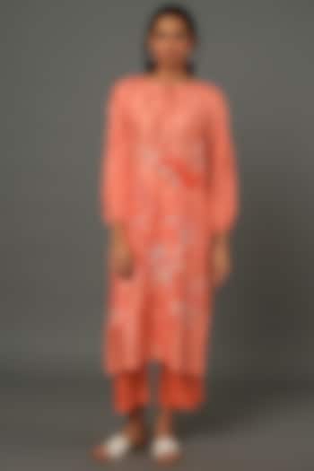 Pink Silk Printed Kurta Set by Archana Shah at Pernia's Pop Up Shop