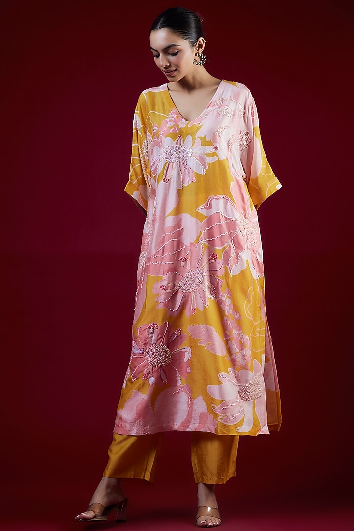 Yellow Bemberg Silk Printed & Hand Embroidered Kurta Set by Archana Shah at Pernia's Pop Up Shop