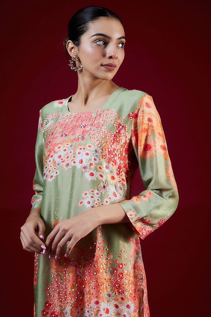 Green Bemberg Silk Digital Printed & Hand Embroidered Kurta Set by Archana Shah at Pernia's Pop Up Shop