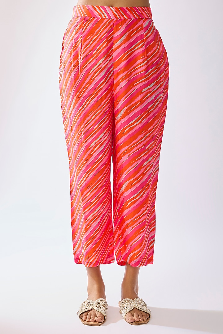 Pink Luxe Crepe Diamond Printed Kurta Set by Archana Shah at Pernia's Pop Up Shop
