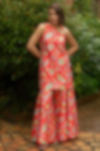 Red Premium Silk Blend Wedding Sharara Set by Archana Shah at Pernia's Pop Up Shop