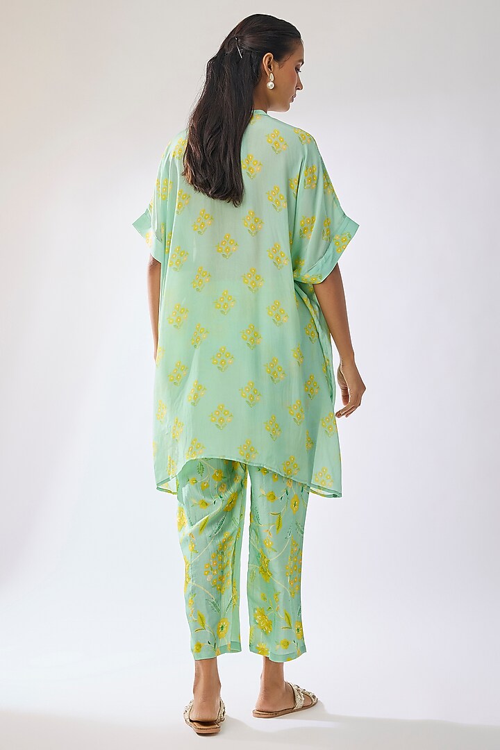Green Organza Patchwork Kurta Set by Archana Shah at Pernia's Pop Up Shop