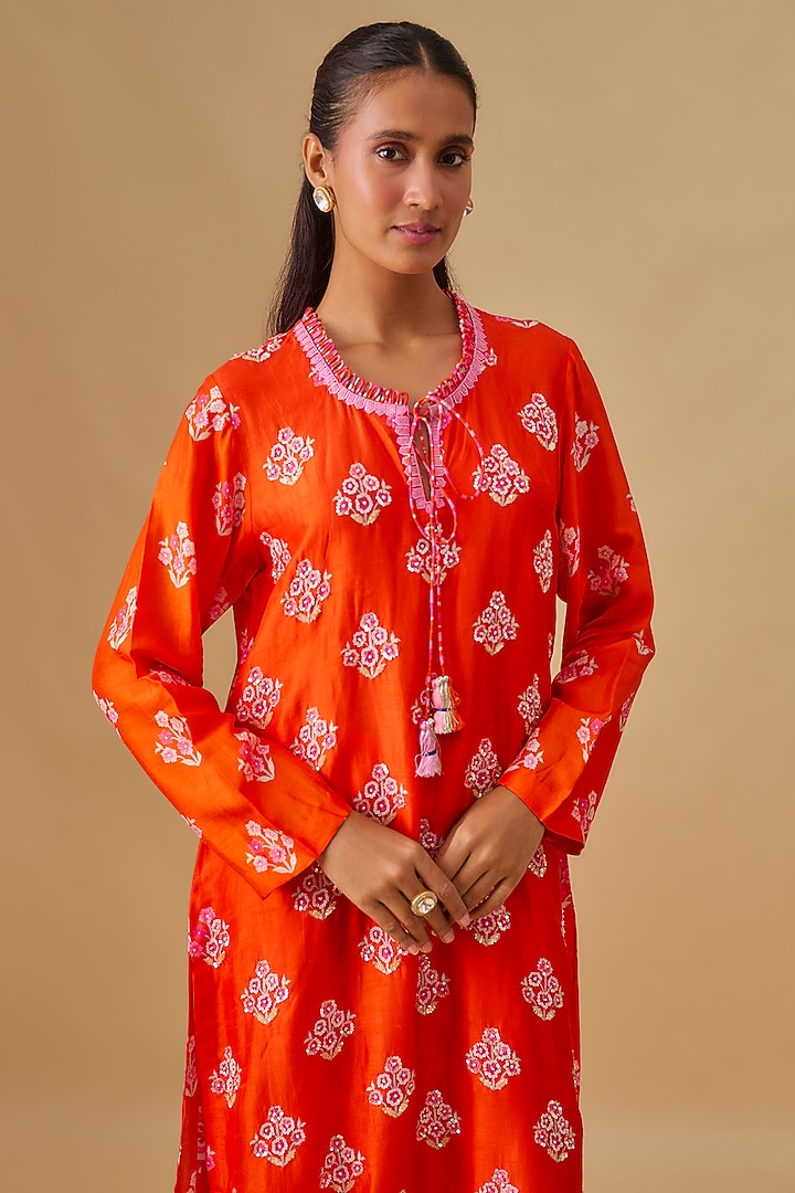Orange Bemberg Silk Dori Embroidered Kurta Set by Archana Shah at Pernia's Pop Up Shop