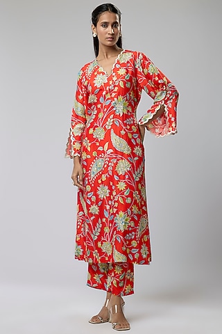 Red Bemberg Silk Dori Embroidered Kurta Set by Archana Shah