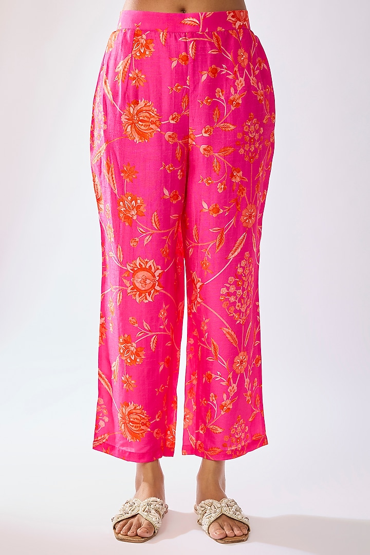 Pink Organza Embellished Kurta Set by Archana Shah at Pernia's Pop Up Shop