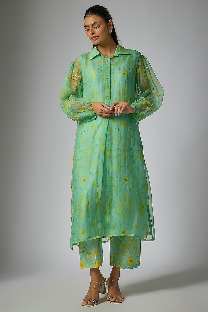 Green Organza Embellished Kurta Set by Archana Shah at Pernia's Pop Up Shop