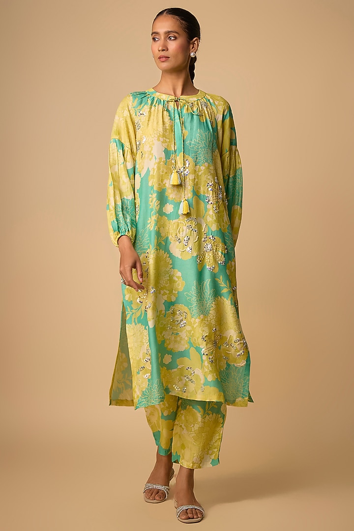 Green Silk Floral Printed Kurta Set by Archana Shah at Pernia's Pop Up Shop