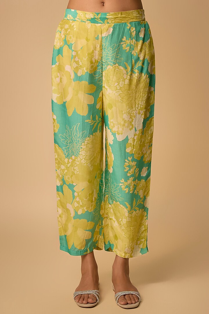 Green Silk Floral Printed Kurta Set by Archana Shah at Pernia's Pop Up Shop