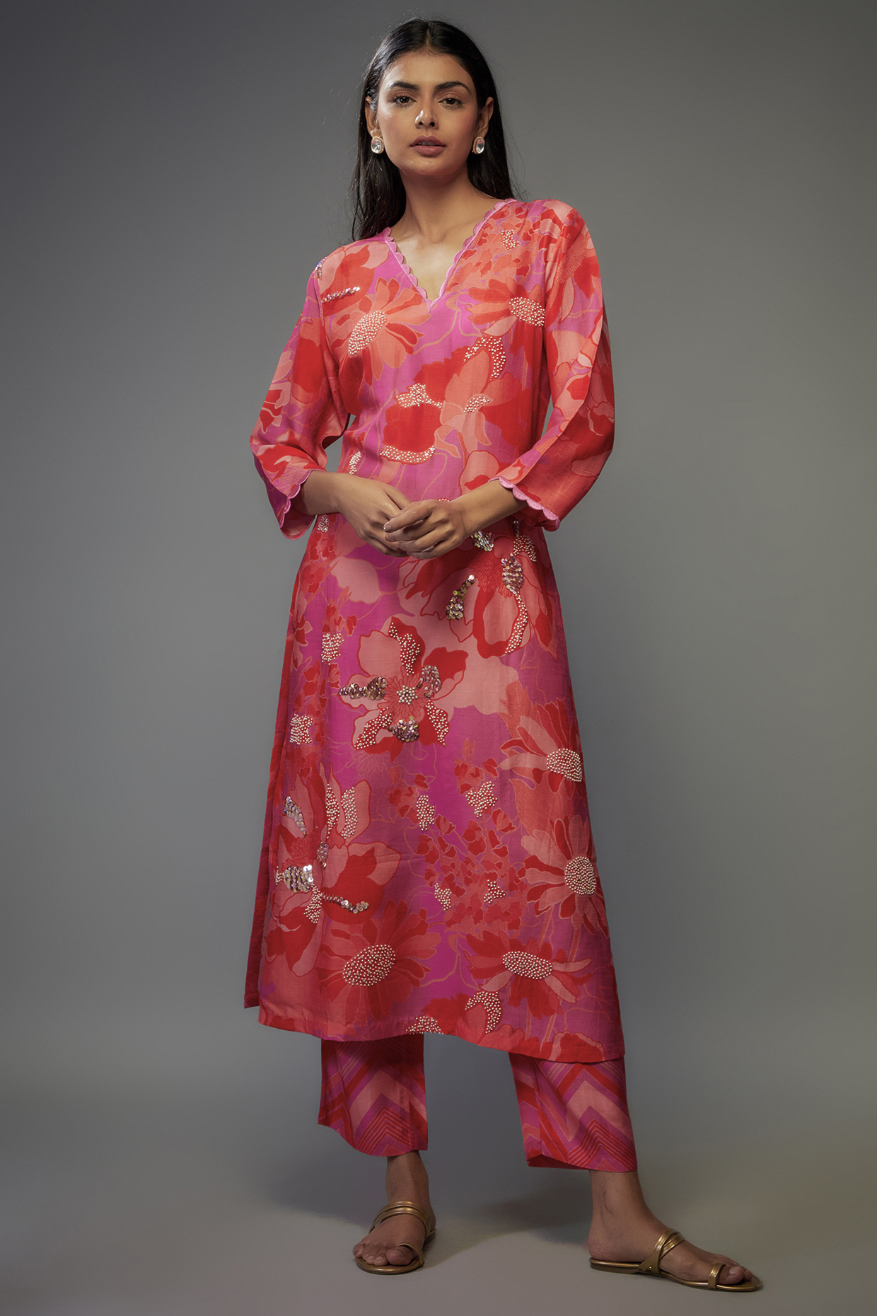Red Bemberg Silk Digital Printed & Hand Embroidered Kurta Set by Archana Shah at Pernia's Pop Up Shop