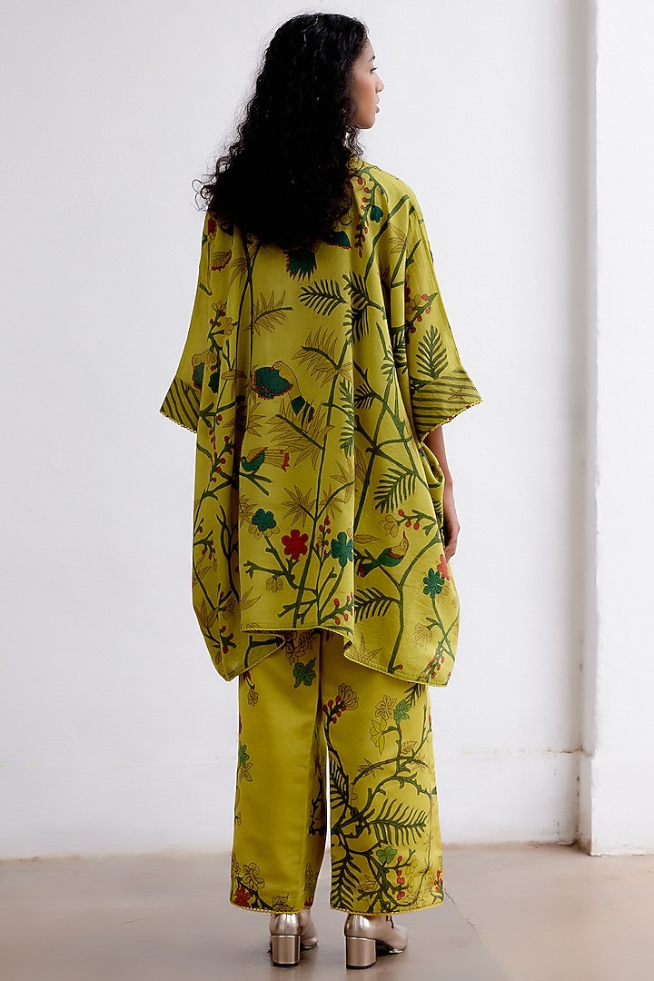 Mustard Handspun Cotton Hand-Painted Kaftan Set by Archana Jaju at Pernia's Pop Up Shop