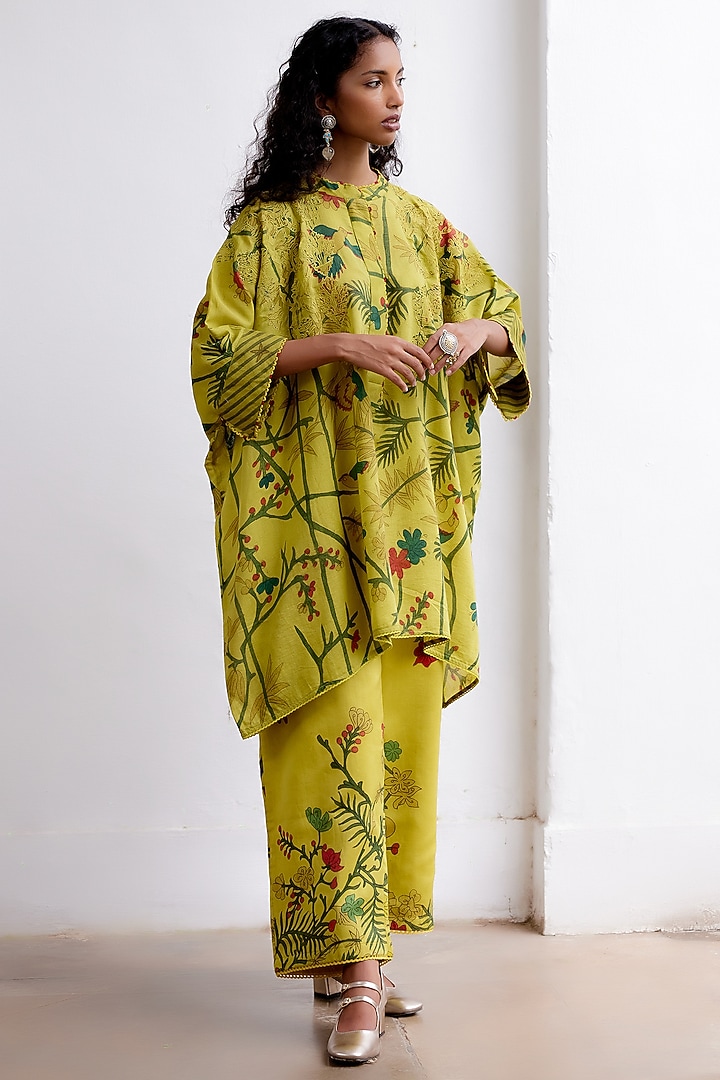 Mustard Handspun Cotton Hand-Painted Kaftan Set by Archana Jaju at Pernia's Pop Up Shop