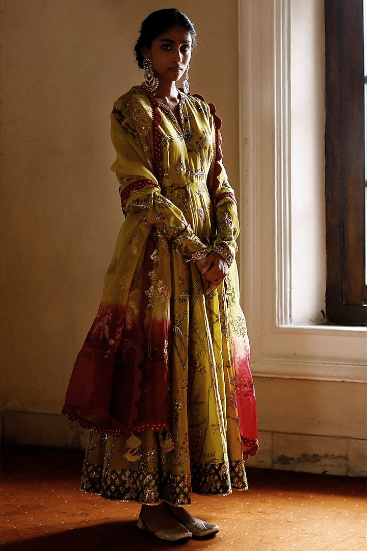 Mustard Silk Embroidered Bridal Anarkali Set by Archana Jaju at Pernia's Pop Up Shop