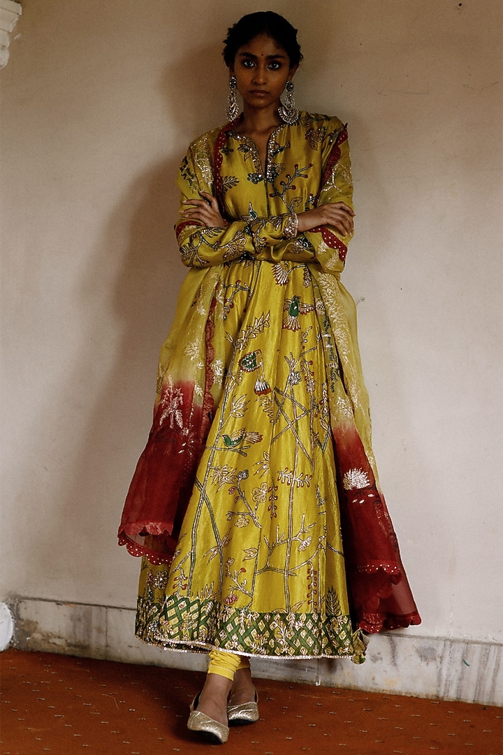 Mustard Silk Embroidered Bridal Anarkali Set by Archana Jaju at Pernia's Pop Up Shop