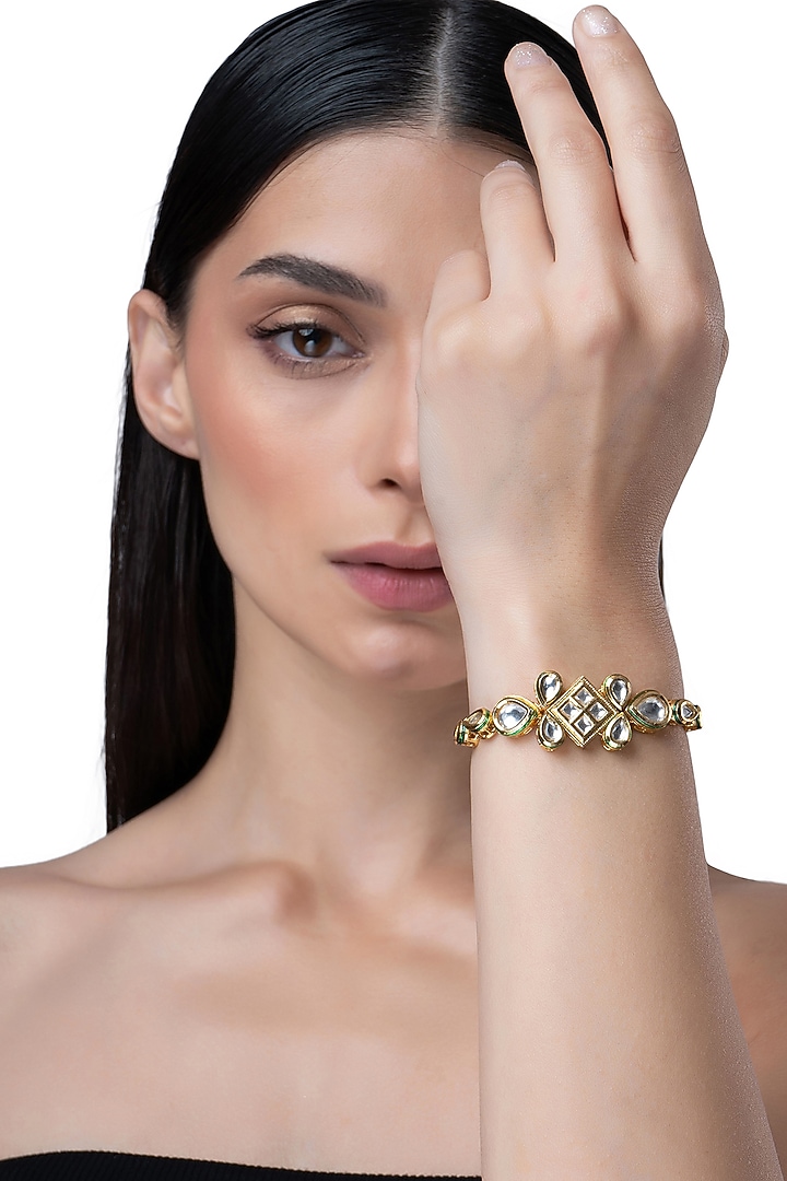 Gold Finish Kundan Polki Bracelet by AAKARSHA BY AJAY at Pernia's Pop Up Shop