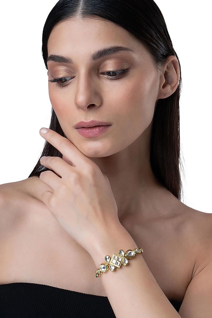 Gold Finish Kundan Polki Bracelet by AAKARSHA BY AJAY at Pernia's Pop Up Shop