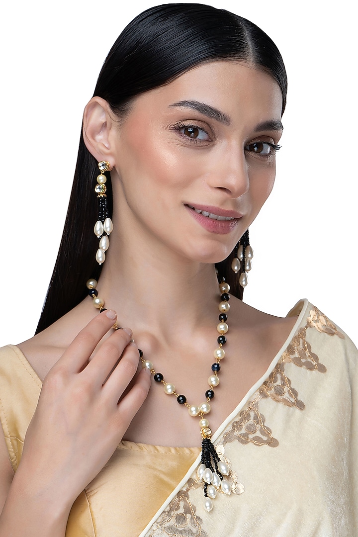 Gold Finish Kundan Polki & Pearl Necklace Set by AAKARSHA BY AJAY at Pernia's Pop Up Shop