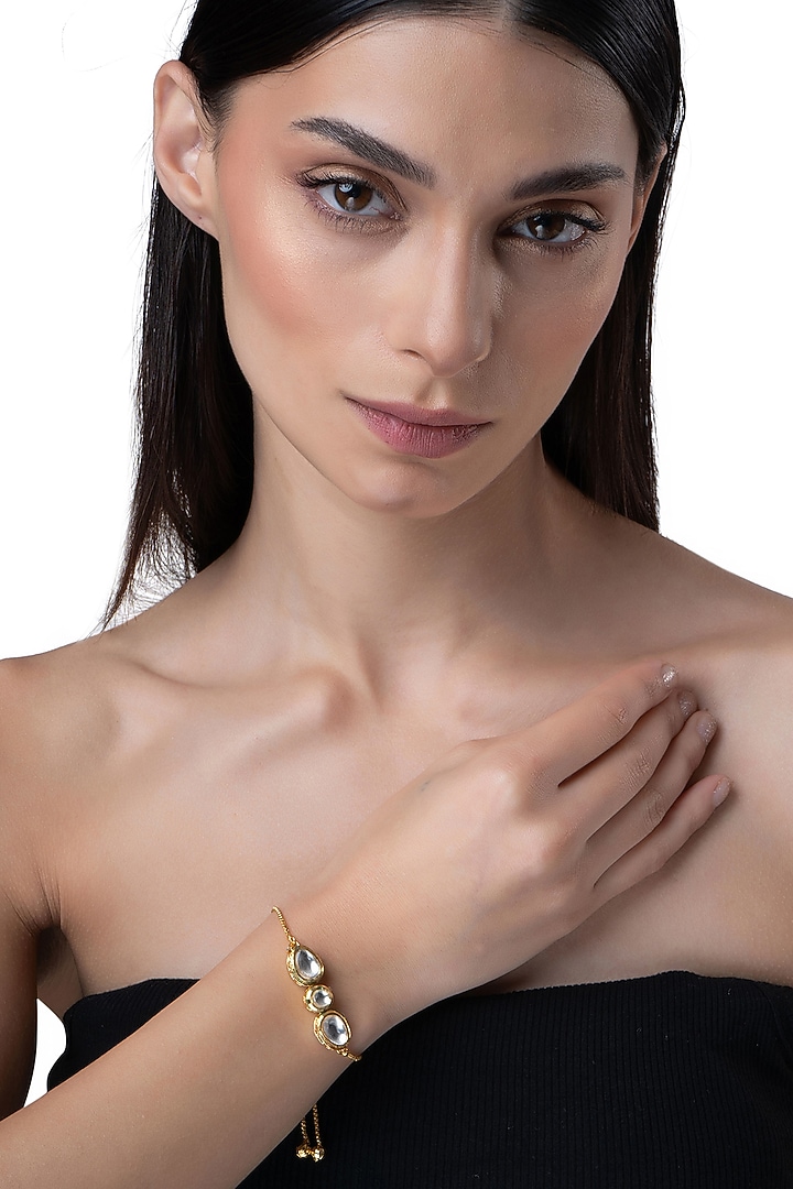 Gold Finish Kundan Polki Bracelet by AAKARSHA BY AJAY at Pernia's Pop Up Shop