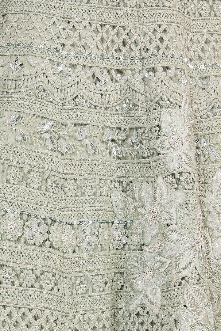 Green Embellished Chikankari Lehenga Set by Aarti Mahtani at Pernia's Pop Up Shop