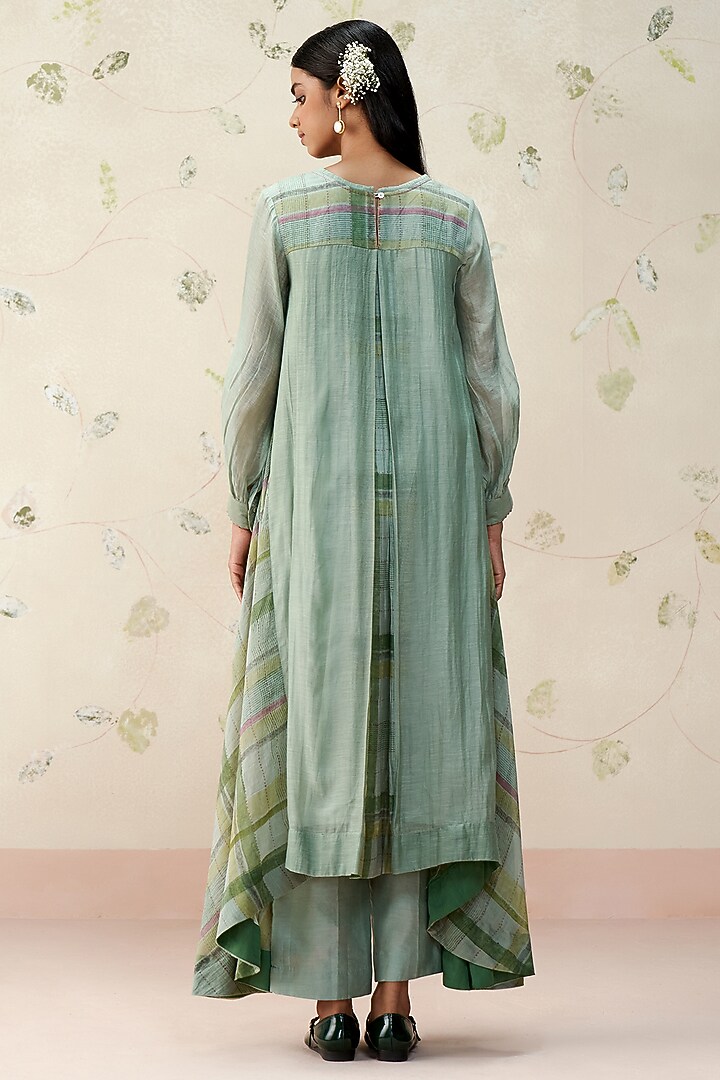 English Green Mul Chanderi Block Printed Kurta Set by AAMRASS at Pernia's Pop Up Shop
