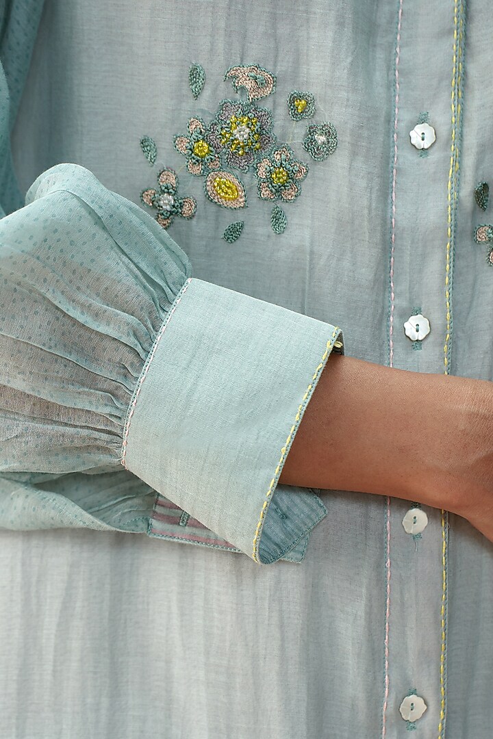 English Blue Mul Chanderi Hand Embroidered Kurta Set by AAMRASS at Pernia's Pop Up Shop