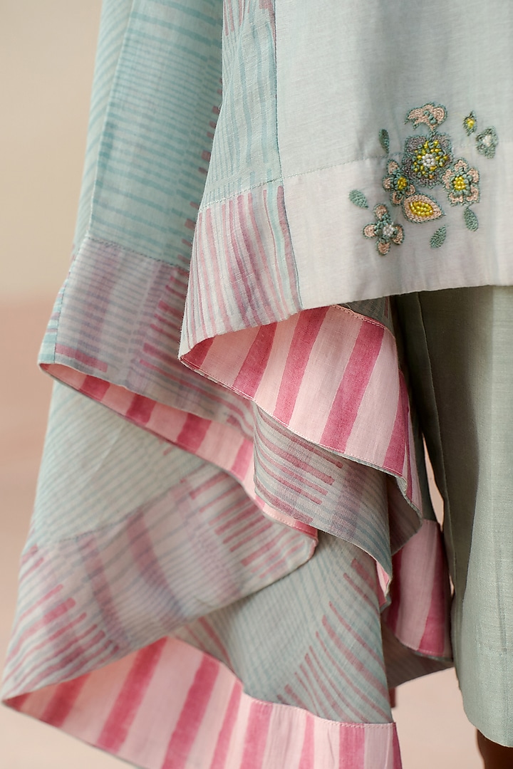 English Blue Mul Chanderi Hand Embroidered Kurta Set by AAMRASS at Pernia's Pop Up Shop