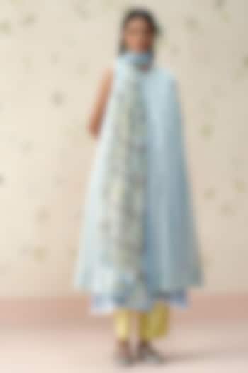Sky Blue Mul Chanderi Kurta Set by AAMRASS at Pernia's Pop Up Shop