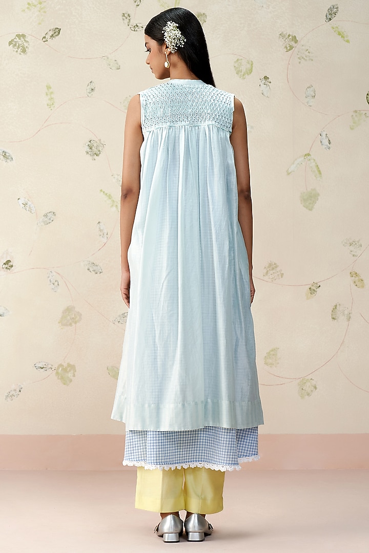 Sky Blue Mul Chanderi Kurta Set by AAMRASS at Pernia's Pop Up Shop