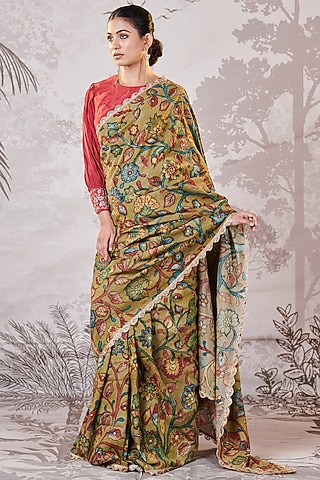 Olive Green Silk Floral Hand-Painted Kalamkari & Embroidered Saree Set by AAMRA BY LAVANYA