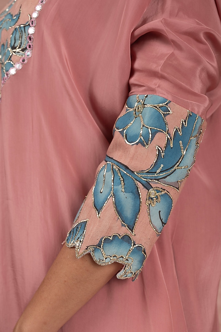 Sandrose Pink Crepe & Cotton Satin Hand Painted & Zardosi Embroidered Kaftan Set by AAMRA BY LAVANYA at Pernia's Pop Up Shop