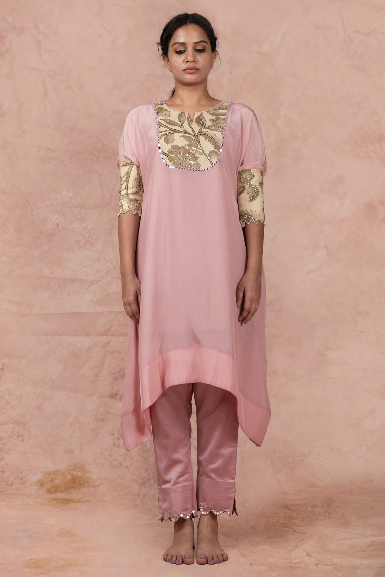 Pastel Pink Crepe & Cotton Satin Hand Painted & Zardosi Embroidered Kaftan Set by AAMRA BY LAVANYA at Pernia's Pop Up Shop