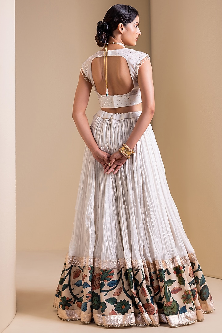 Ivory Silk Crushed Wedding Lehenga Set by AAMRA BY LAVANYA at Pernia's Pop Up Shop