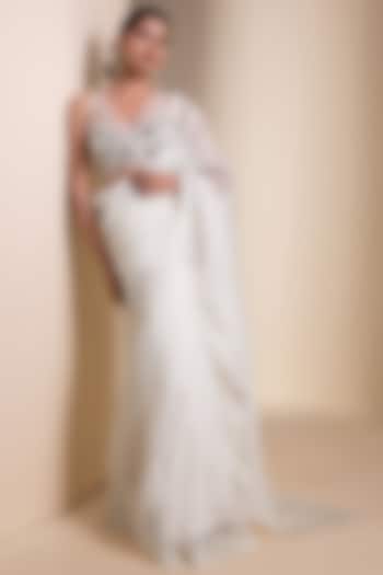 Ivory Organza 3D Floral Embroidered Wedding Saree Set by AAMRA BY LAVANYA at Pernia's Pop Up Shop