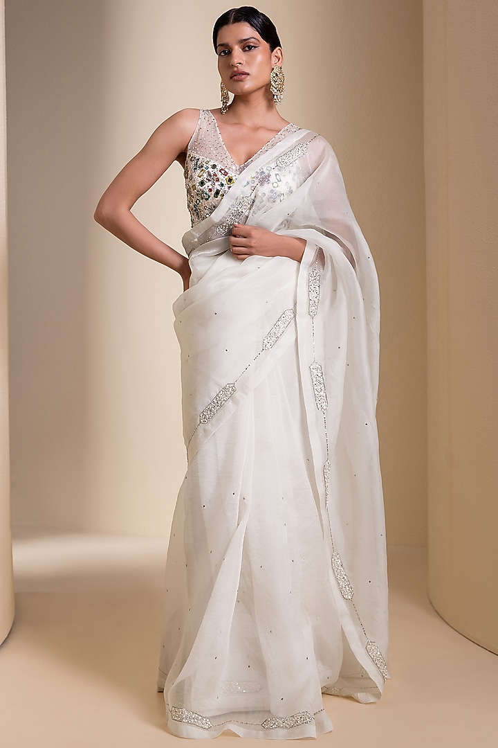 Ivory Organza 3D Floral Embroidered Wedding Saree Set by AAMRA BY LAVANYA at Pernia's Pop Up Shop