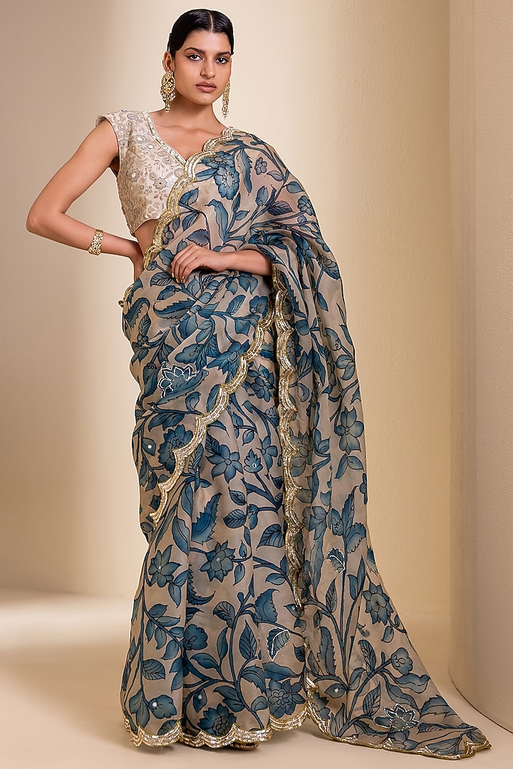 Ivory Organza Floral Hand Painted Reception Saree Set by AAMRA BY LAVANYA at Pernia's Pop Up Shop