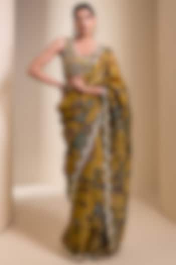 Ochre Yellow Organza Kalamkari Hand Painted Reception Saree Set by AAMRA BY LAVANYA at Pernia's Pop Up Shop