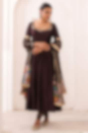 Brown Silk & Banarasi Chanderi Silk Hand Embroidered Wedding Anarkali Set by AAMRA BY LAVANYA at Pernia's Pop Up Shop