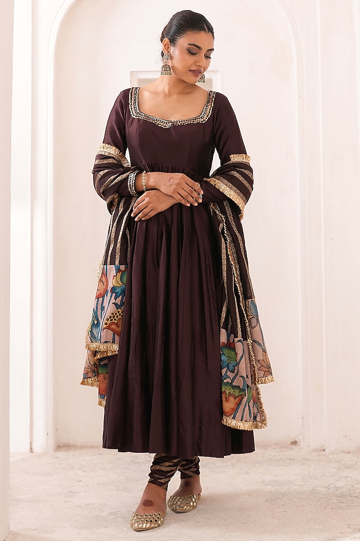 Brown Silk & Banarasi Chanderi Silk Hand Embroidered Wedding Anarkali Set by AAMRA BY LAVANYA at Pernia's Pop Up Shop