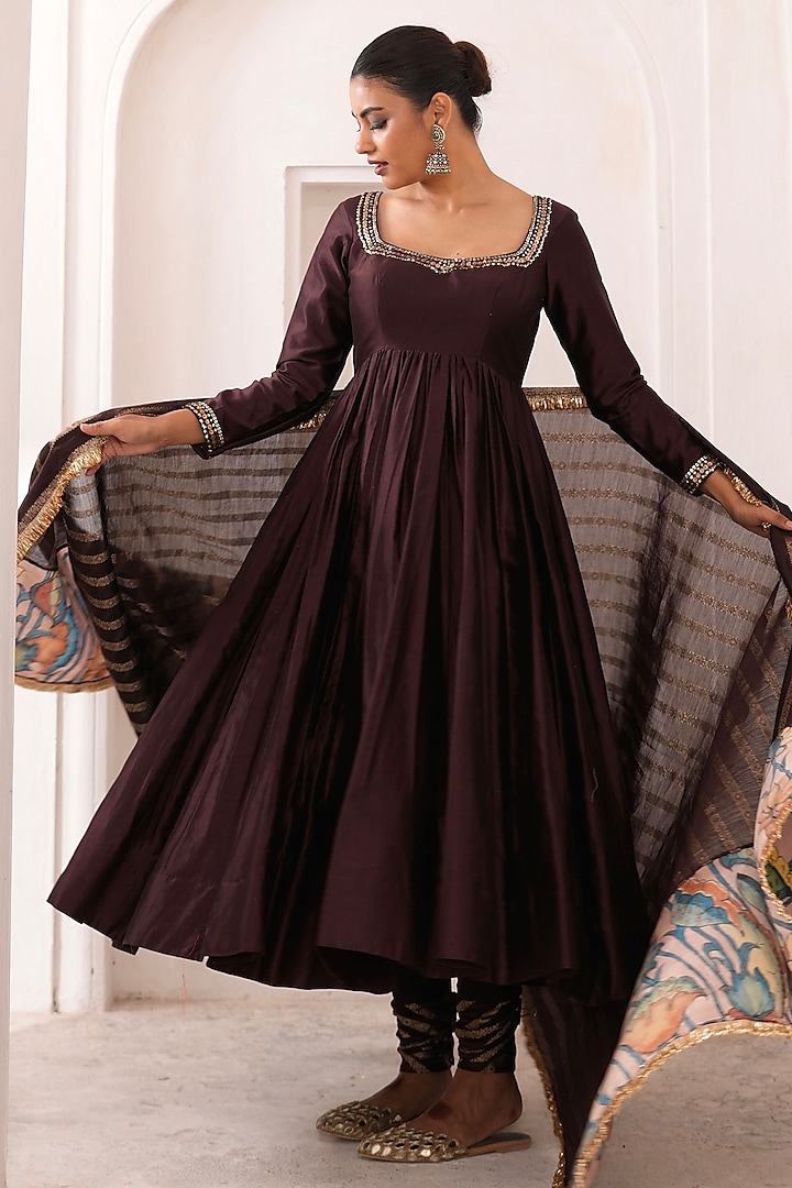 Brown Silk & Banarasi Chanderi Silk Hand Embroidered Wedding Anarkali Set by AAMRA BY LAVANYA at Pernia's Pop Up Shop