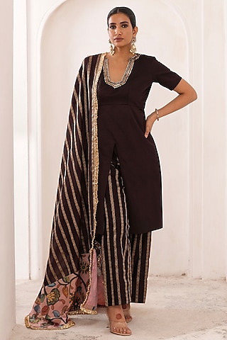 Brown Silk & Banarasi Chanderi Silk Embroidered Kurta Set by AAMRA BY LAVANYA