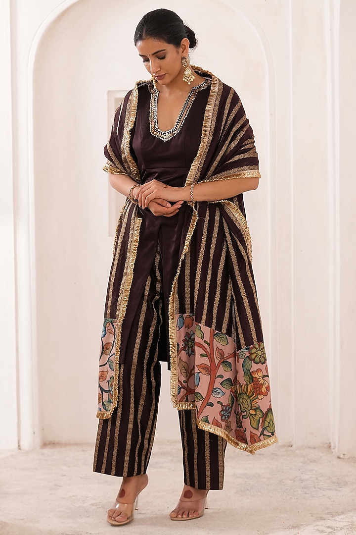 Brown Silk & Banarasi Chanderi Silk Embroidered Kurta Set by AAMRA BY LAVANYA at Pernia's Pop Up Shop