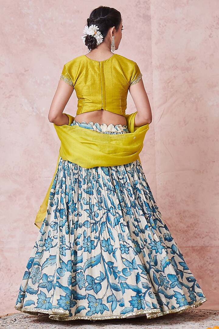 Ivory Silk Floral Kalamkari Handpainted & Hand Embroidered Wedding Lehenga Set by AAMRA BY LAVANYA at Pernia's Pop Up Shop
