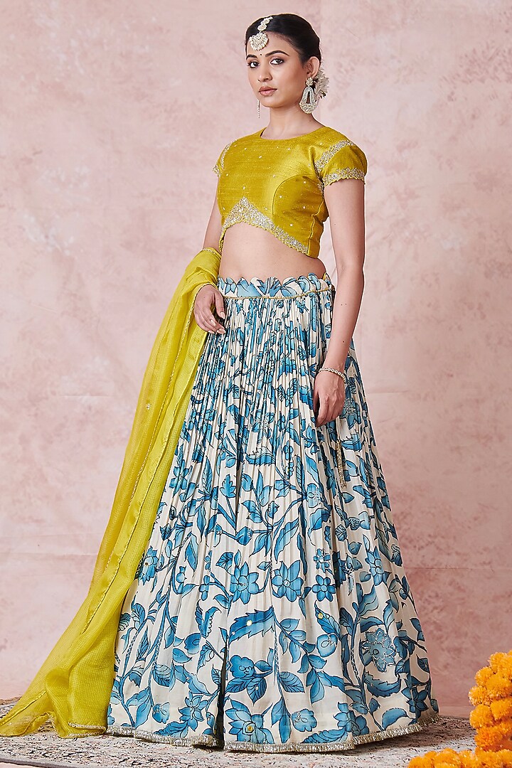 Ivory Silk Floral Kalamkari Handpainted & Hand Embroidered Wedding Lehenga Set by AAMRA BY LAVANYA at Pernia's Pop Up Shop