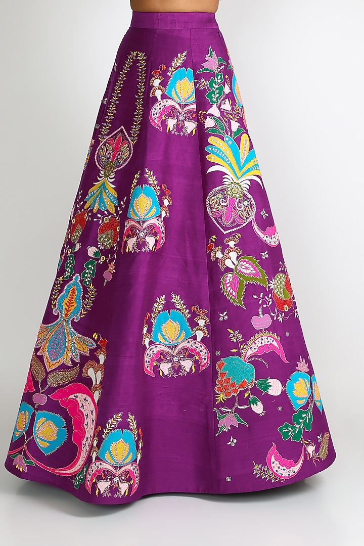 Purple Embroidered Bridal Lehenga Set by Aisha Rao at Pernia's Pop Up Shop