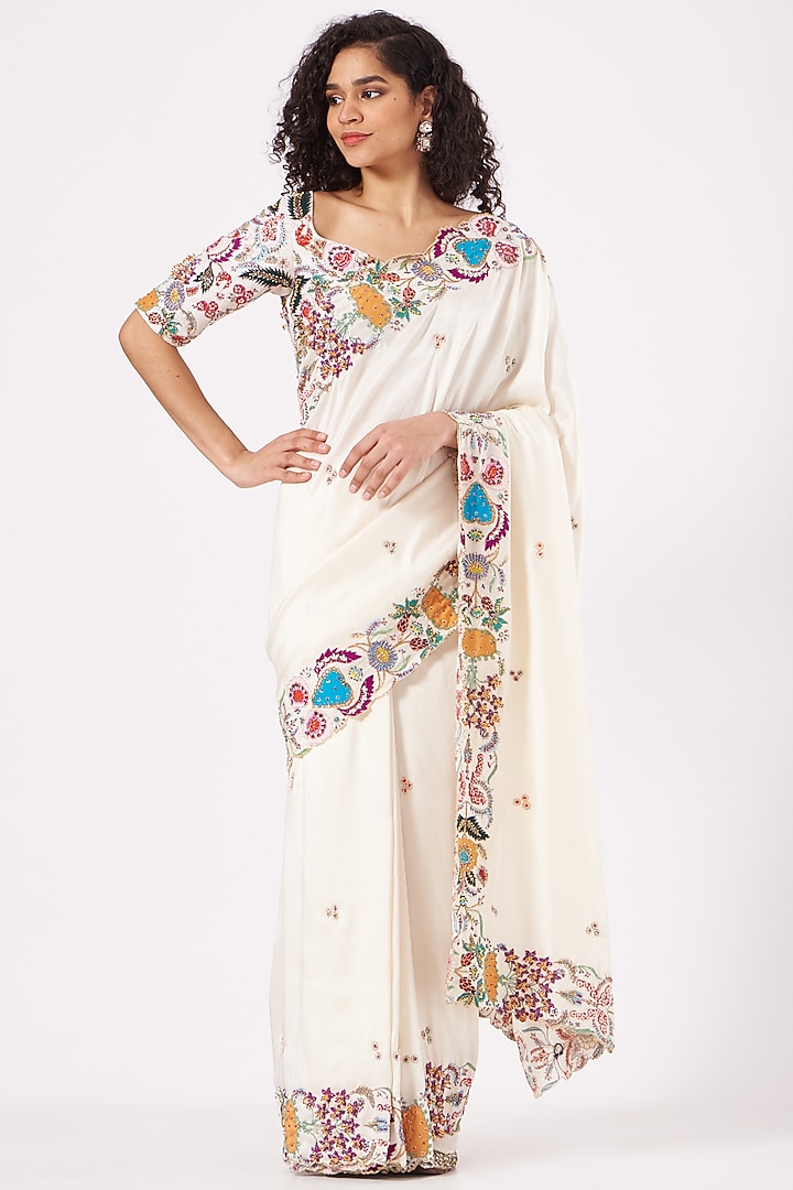 Ivory Embellished Bridal Saree Set by Aisha Rao at Pernia's Pop Up Shop