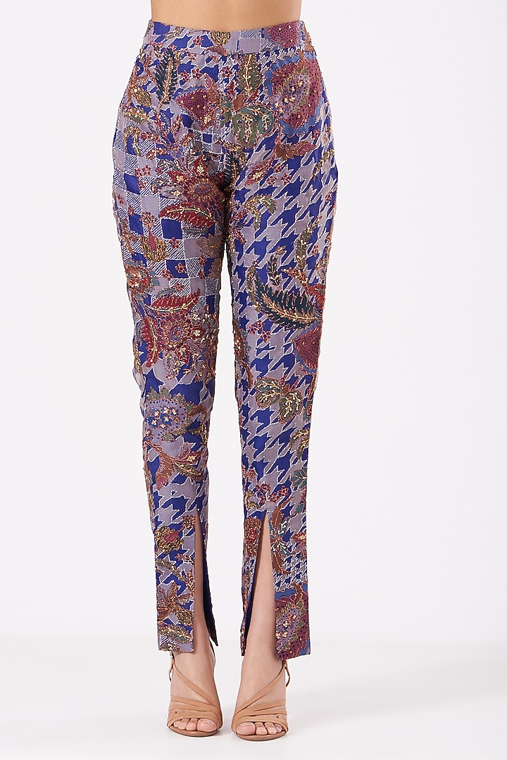 Violet Printed & Embellished Kurta Set by Aisha Rao at Pernia's Pop Up Shop