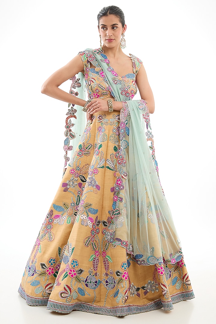Yellow Raw Silk Applique Embellished Bridal Lehenga Set by Aisha Rao at Pernia's Pop Up Shop