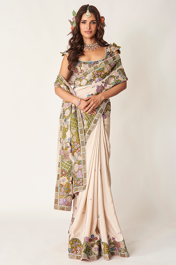 Ivory & Olive Mulberry Crepe Applique Embellished Reception Saree Set by Aisha Rao at Pernia's Pop Up Shop