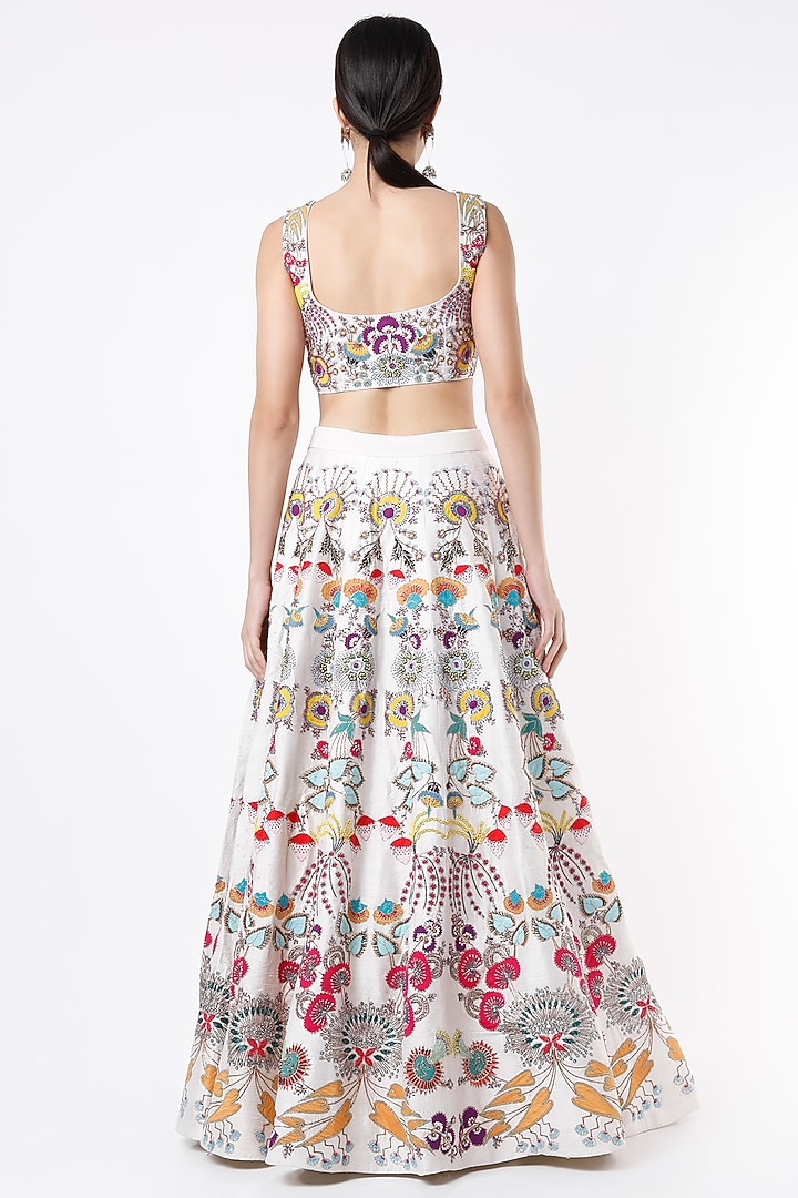 Ivory Applique Embroidered Kalidar Bridal Lehenga Set by Aisha Rao at Pernia's Pop Up Shop