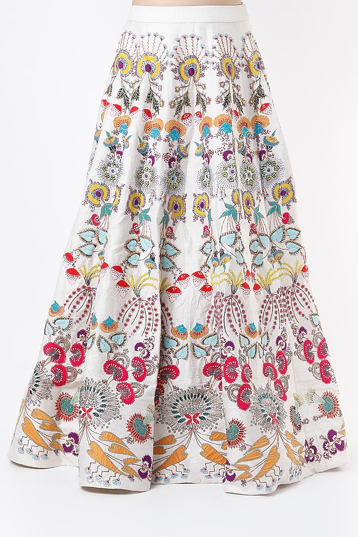 Ivory Applique Embroidered Kalidar Bridal Lehenga Set by Aisha Rao at Pernia's Pop Up Shop