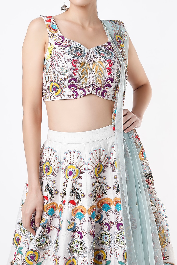 Ivory Applique Embroidered Kalidar Bridal Lehenga Set by Aisha Rao at Pernia's Pop Up Shop